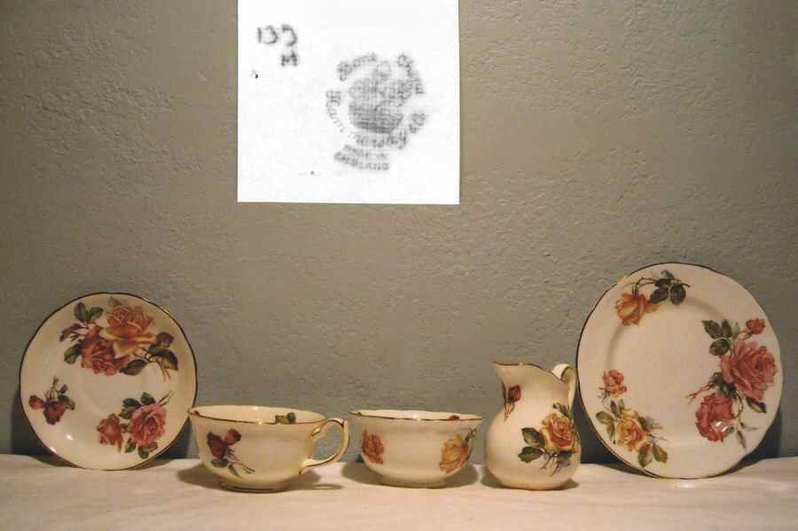 133 Dessert/Pie Plate by Hammersley-1
