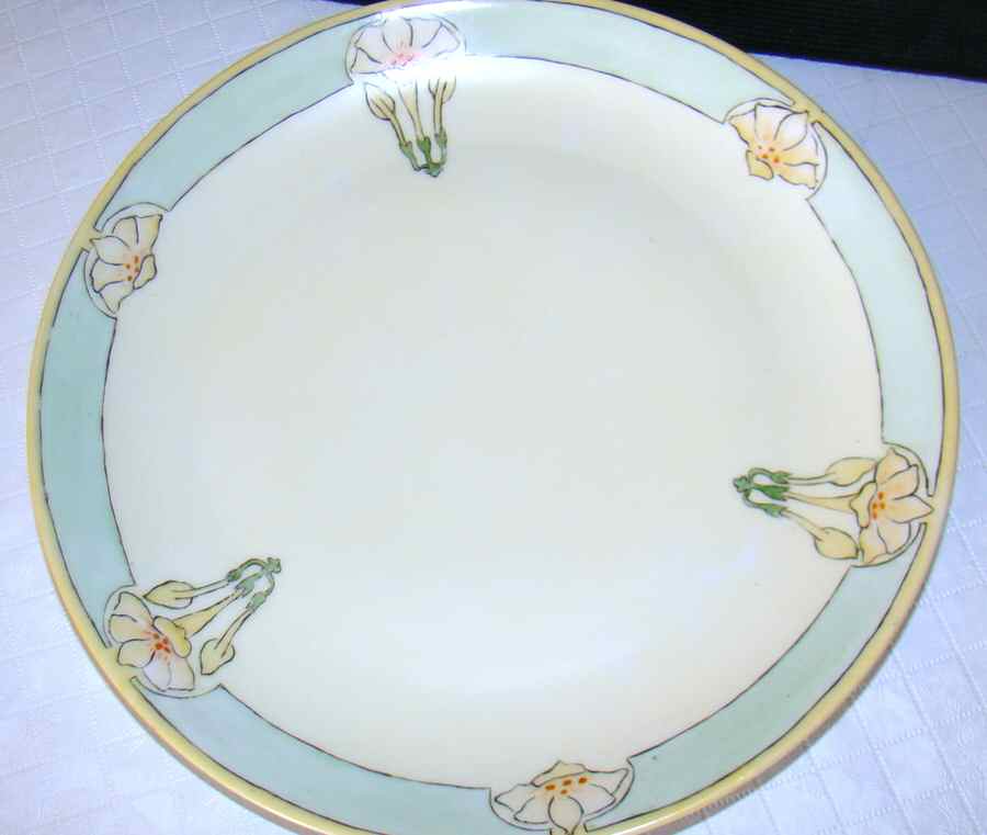HUT1983 Salad Plate by Hutschenreuther-1