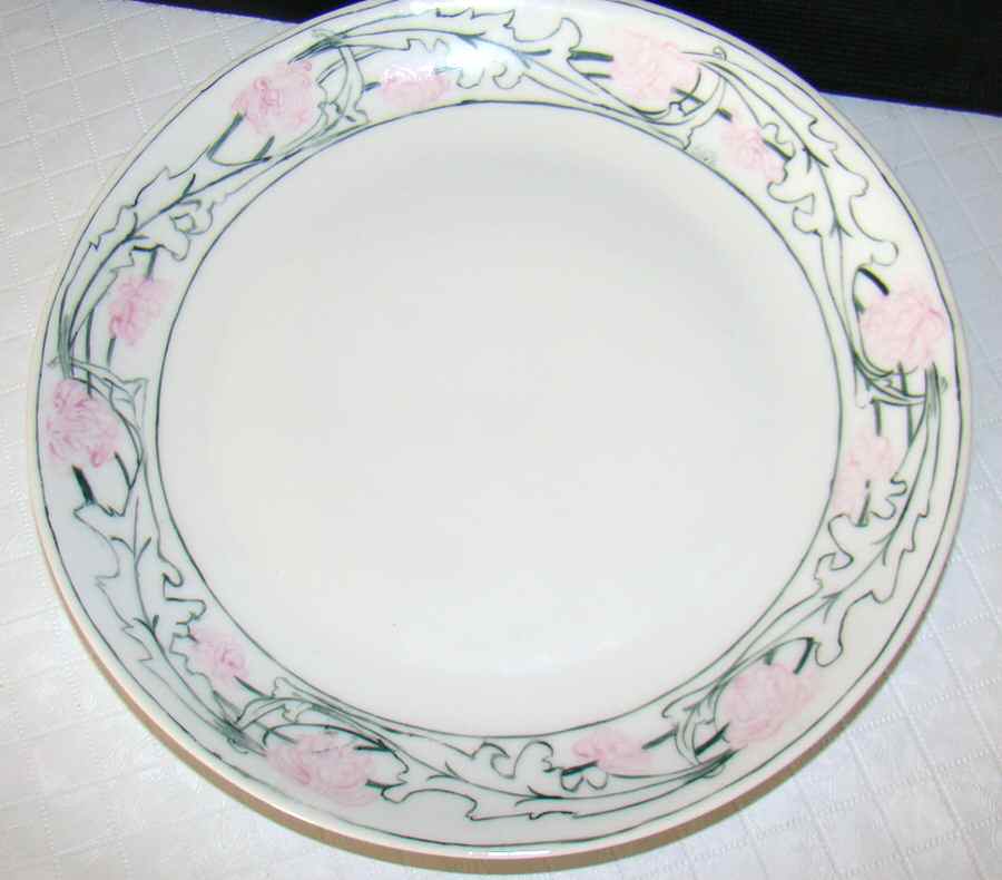 HUT1987 Salad Plate by Hutschenreuther-1