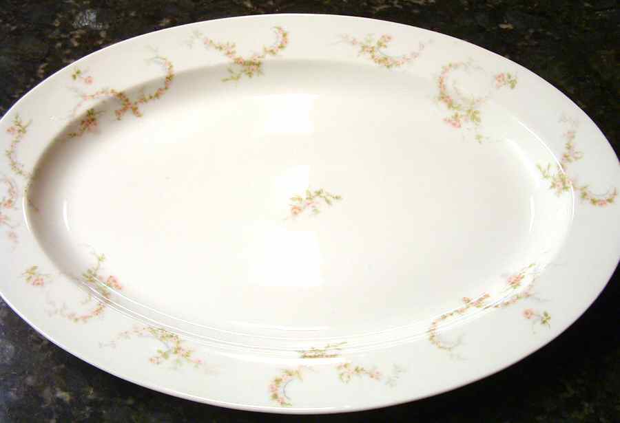 H4048 13" Oval Serving Platter by Haviland-1