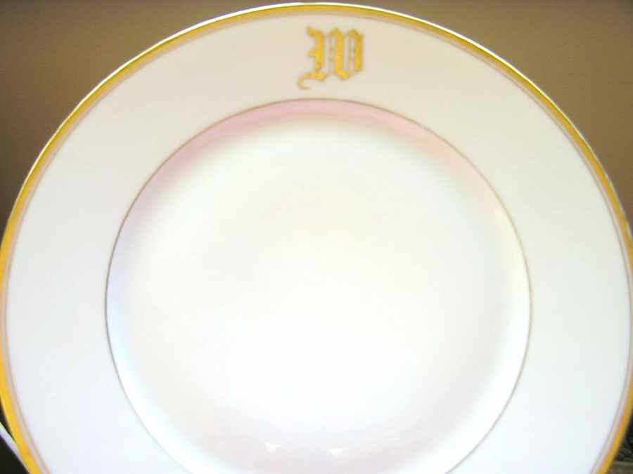 HUT1990 Dinner Plate by Hutschenreuther-1
