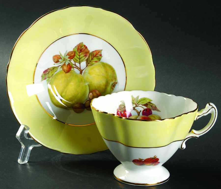 4587-1 Yellow Footed Cup & Saucer Set by Hammersley-1