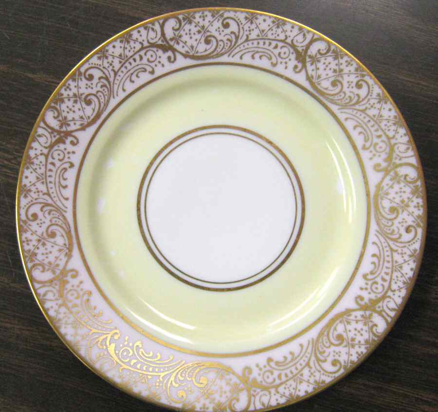 HUT1991 Saucer by Hutschenreuther-1