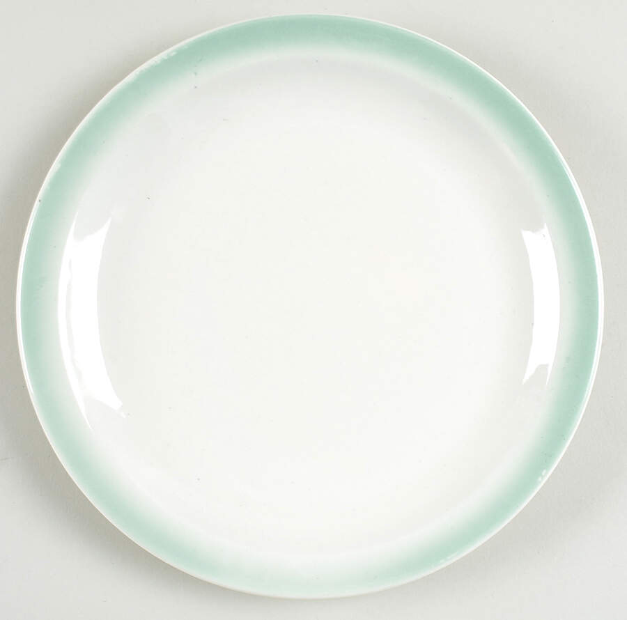 HLC3841 Luncheon Plate by Homer Laughlin -1