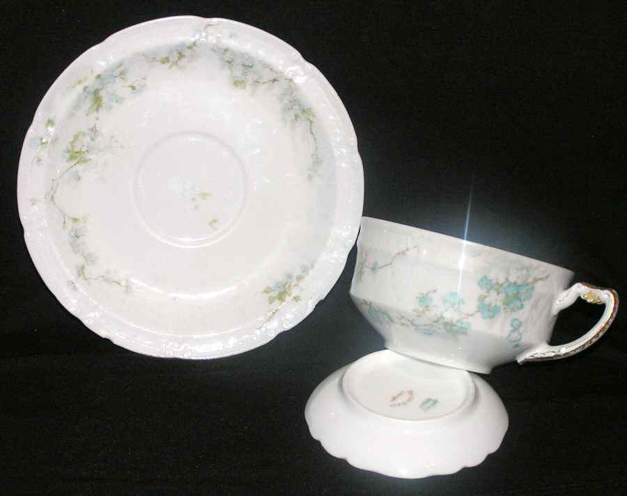 Schleiger 248-17 Flat Cup & Saucer Set by Haviland-1