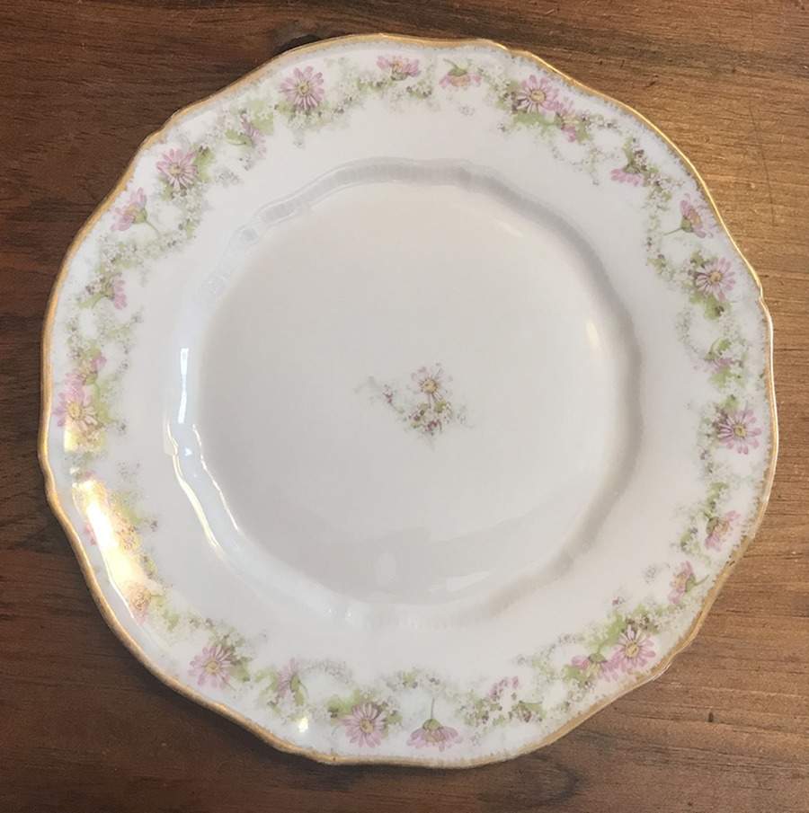 Schleiger 854-3 Dinner Plate by Haviland-1