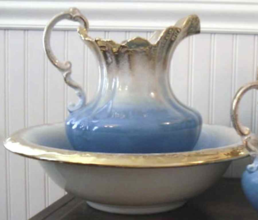7021 Large Pitcher & Bowl Set by Homer Laughlin -1