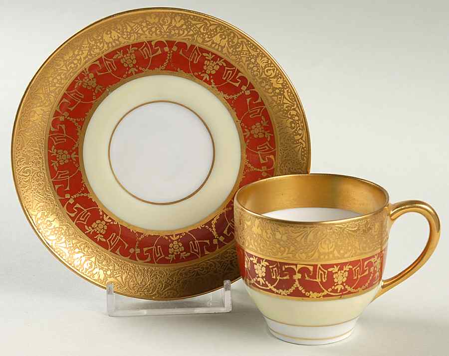 HUT1999 Footed Demitasse Cup & Saucer Set by Hutschenreuther-1