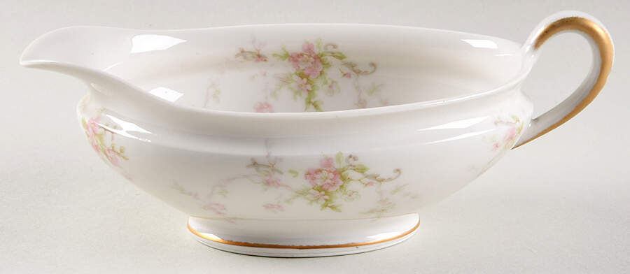 H4072 Gravy Boat by Haviland-1