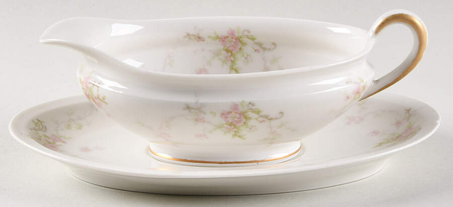 H4072 Gravy Boat & Underplate by Haviland-1