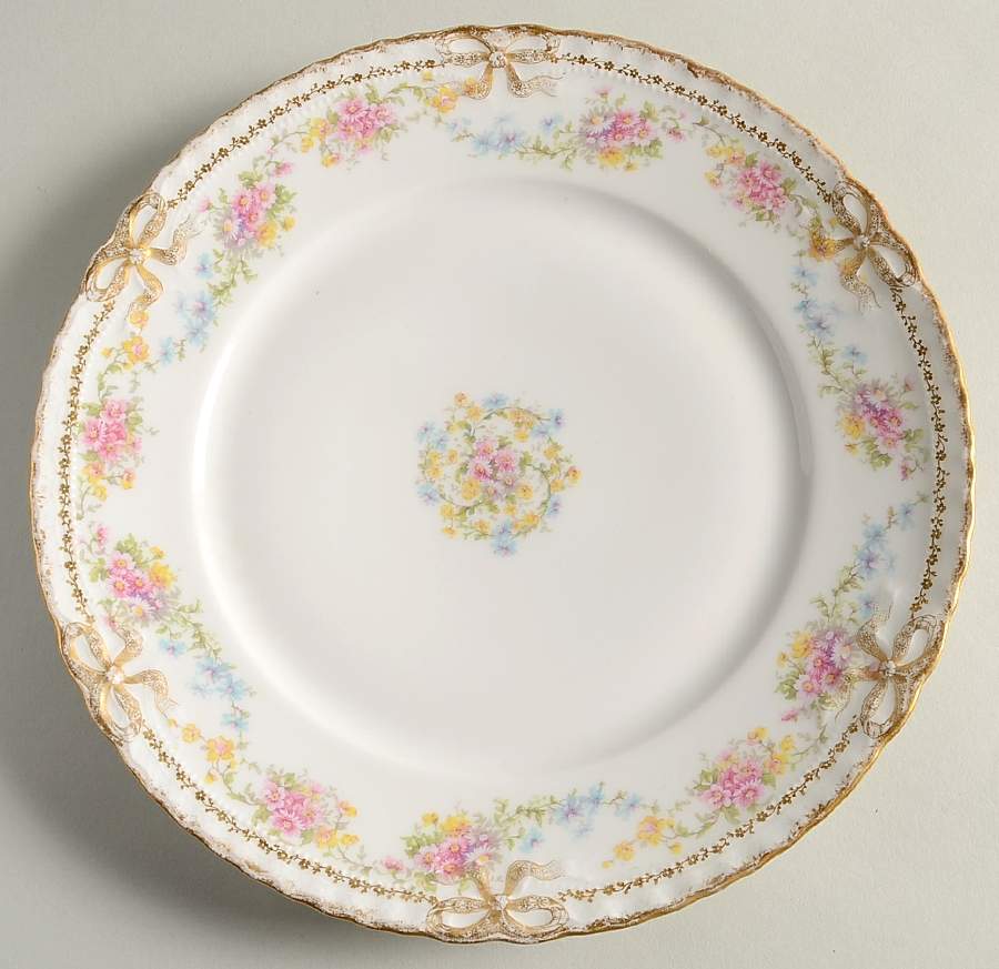 Schleiger 1058-7 Dinner Plate by Haviland-1