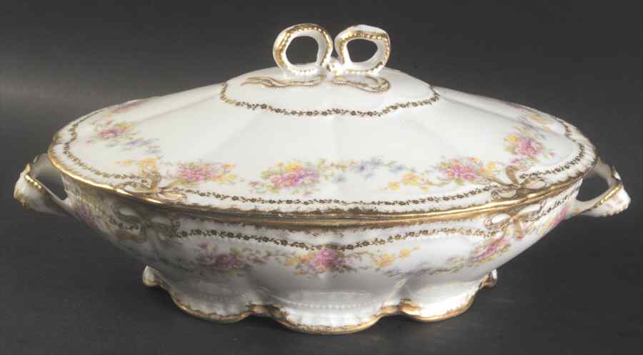 Schleiger 1058-7 Oval Covered Vegetable by Haviland-1