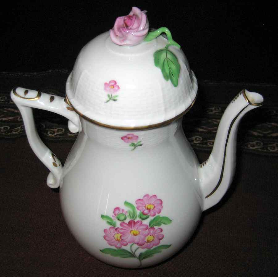 HER73 Coffee Pot & Lid by Herend-1