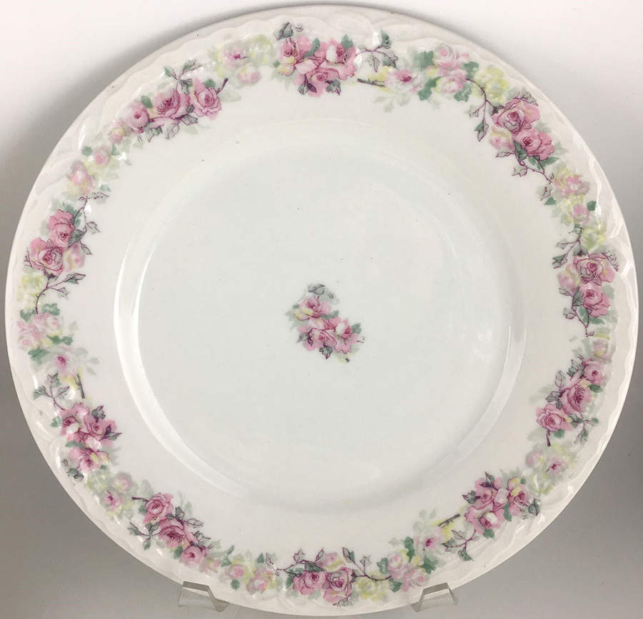 Schleiger 608-3 Dinner Plate by Haviland-1