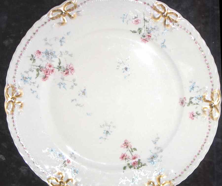 Schleiger 1033-6 Dinner Plate by Haviland-1