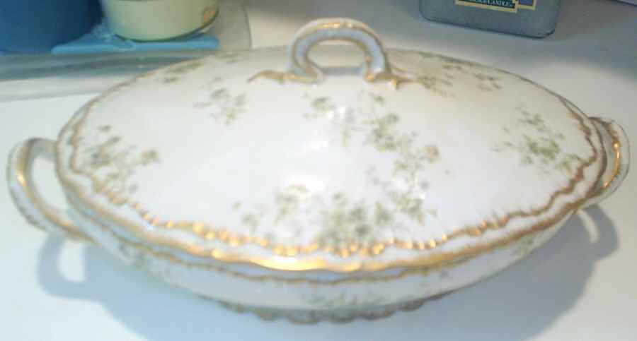 Schleiger 150-24 Oval Covered Vegetable by Haviland-1