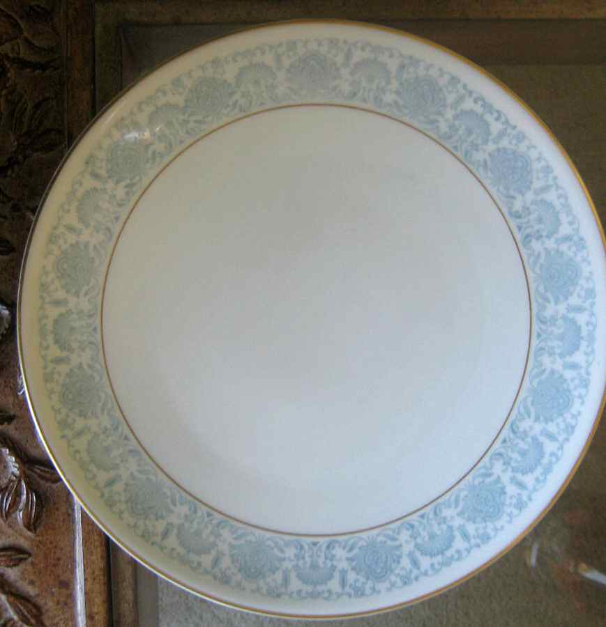 02925 Dinner Plate by Hutschenreuther-1