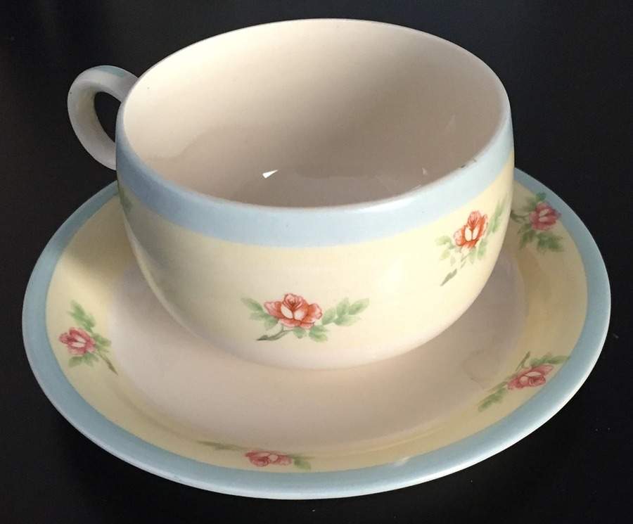 HLC3868 Flat Cup & Saucer Set by Homer Laughlin -1
