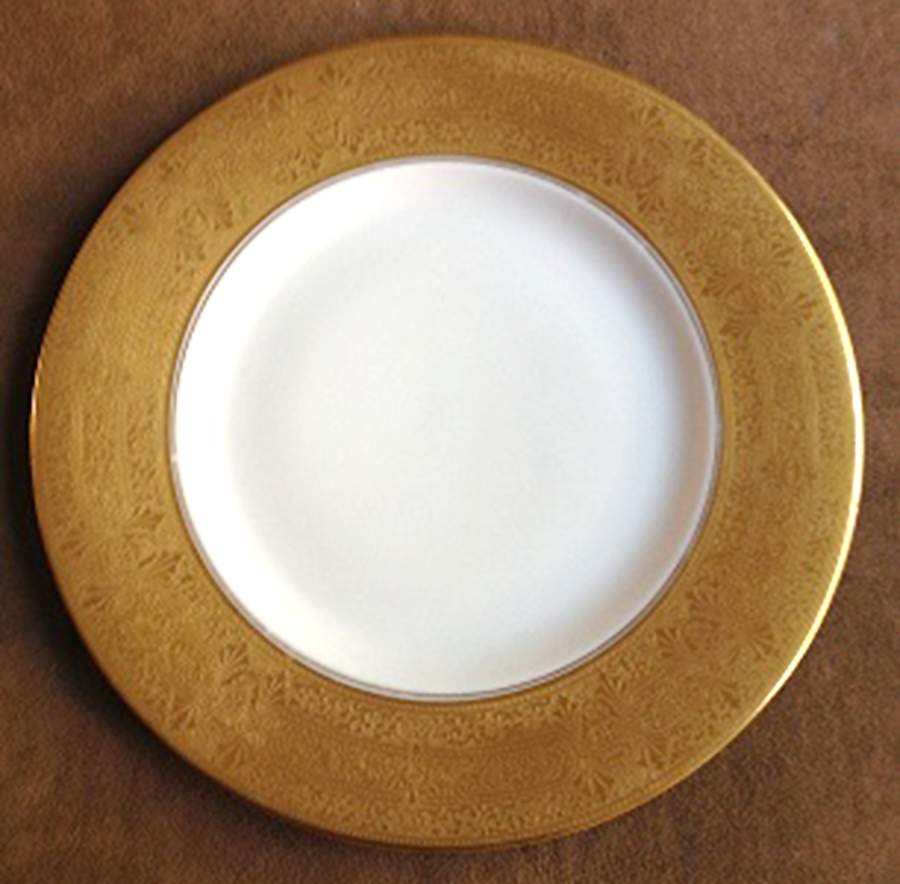 HUT2016 Dinner Plate by Hutschenreuther-1