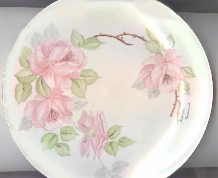 Hli8 Dinner Plate by Holiday-1