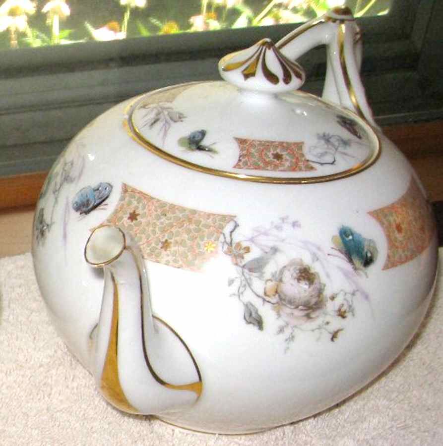H4125 Teapot & Lid by Haviland-1