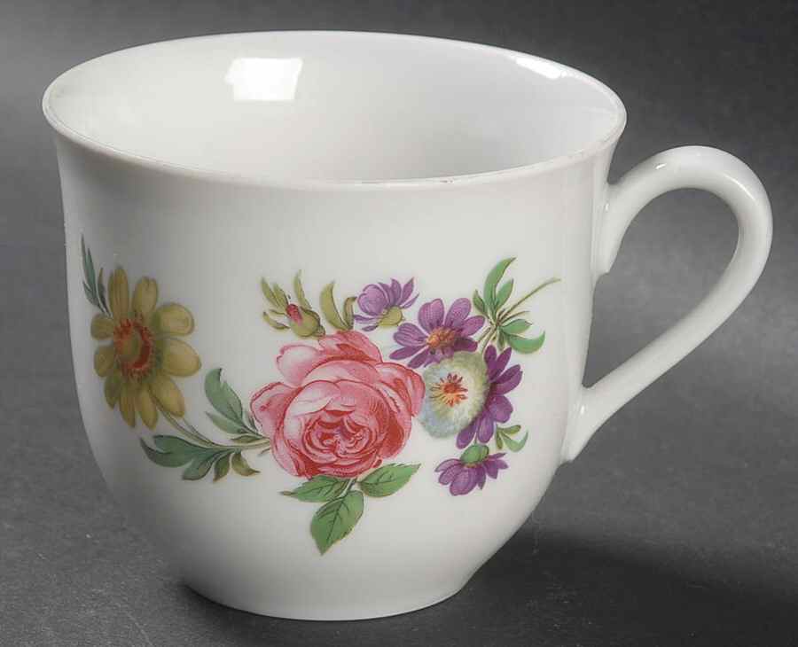 HGE3 Snack Cup by House of Goebel-1
