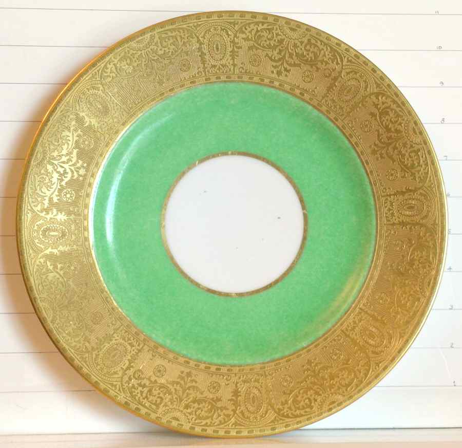 HUT2023 Service Plate (Charger) by Hutschenreuther-1