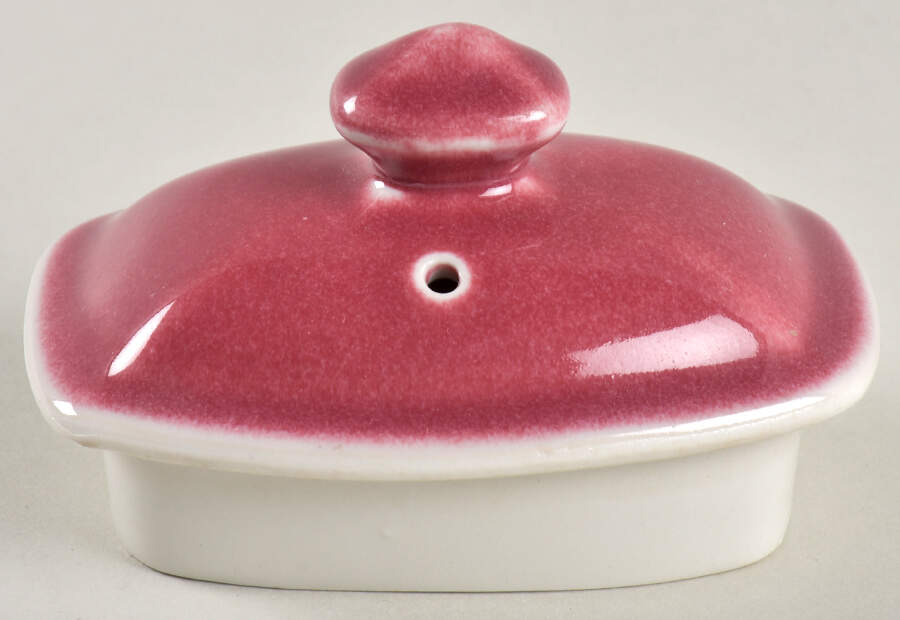 Maroon Lid for Hollywood Teapot by Hall-1