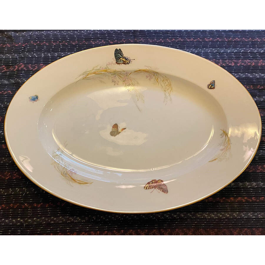 Meadow Visitors (Smooth, No Bird, Gold Trim) 20" Oval Serving Platter by Haviland-1
