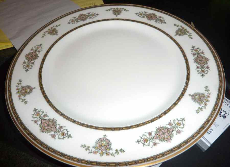 H4170 Dinner Plate by Haviland-1
