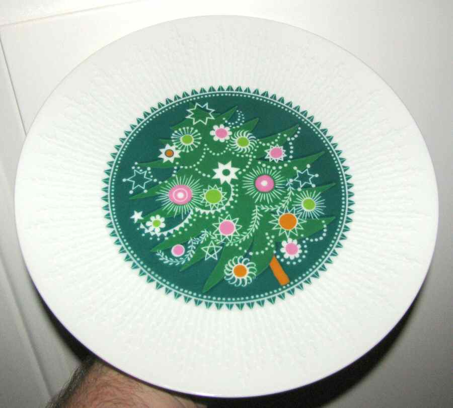 HUT2046 Dinner Plate by Hutschenreuther-1