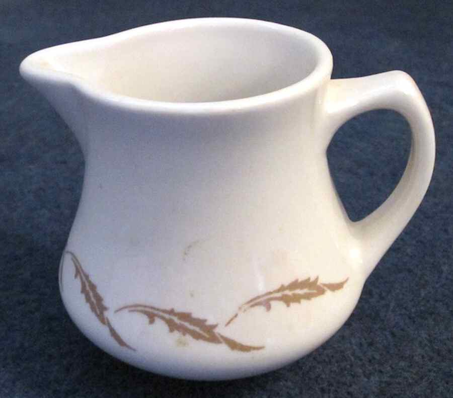 HLC2637 Creamer by Homer Laughlin -1