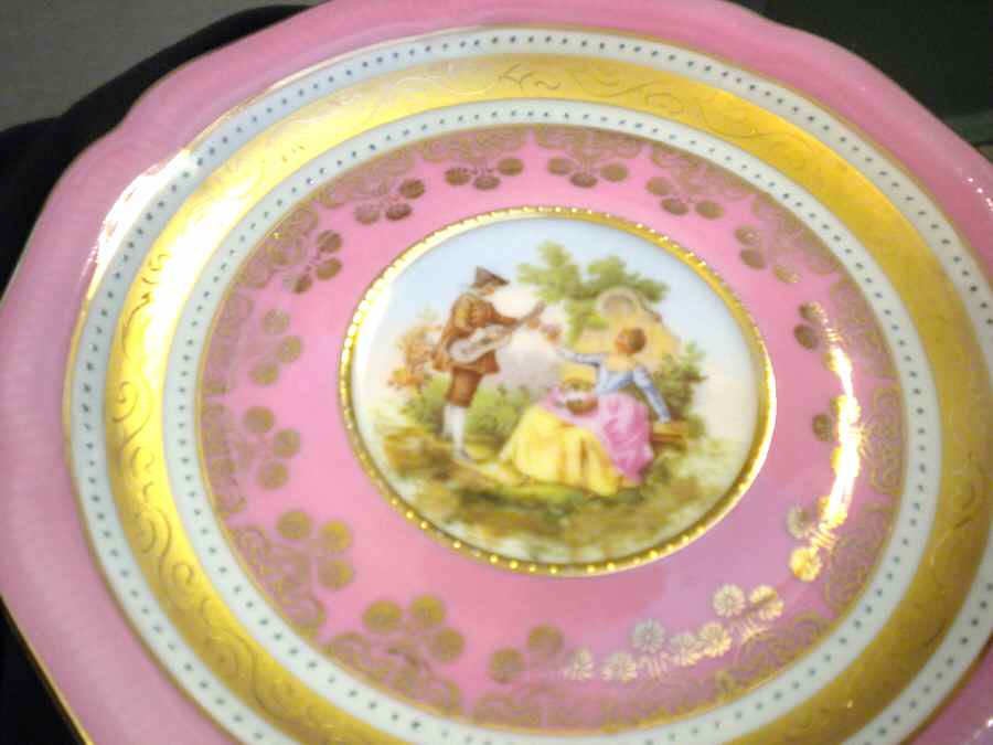 HUT2051 Luncheon Plate by Hutschenreuther-1