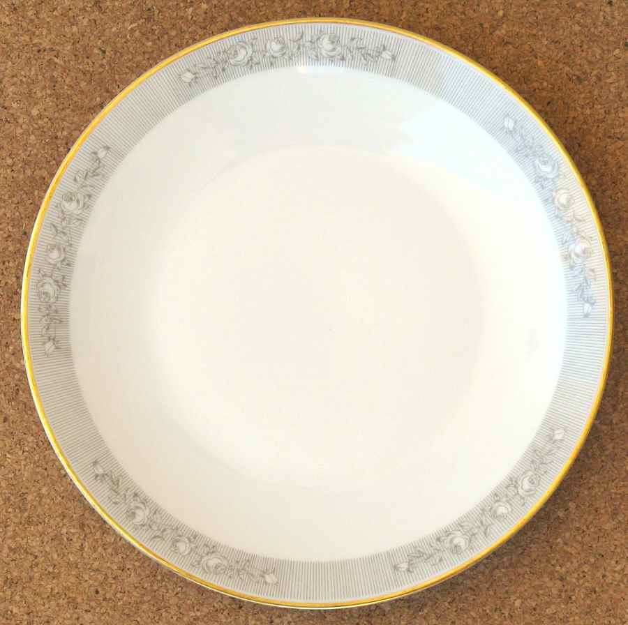 HUT2053 Dinner Plate by Hutschenreuther-1