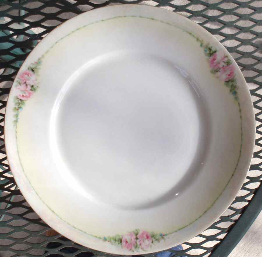 HUT2054 Salad Plate by Hutschenreuther-1