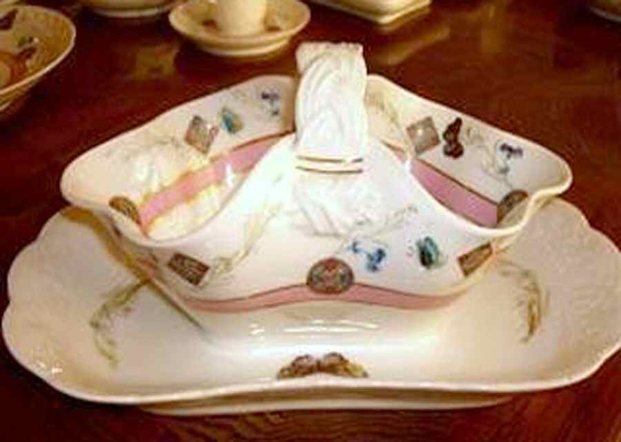 H4185 Gravy Boat with Attached Underplate by Haviland-1