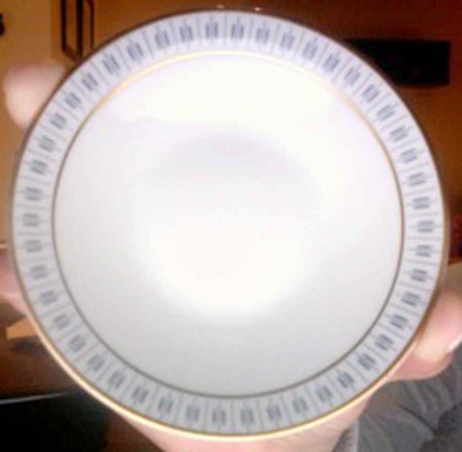 04013 Saucer by Hutschenreuther-1