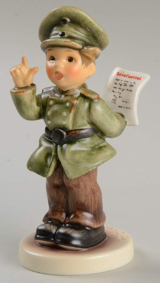 Halt! Tm8-Halt! - No Box by M.I. Hummel-1