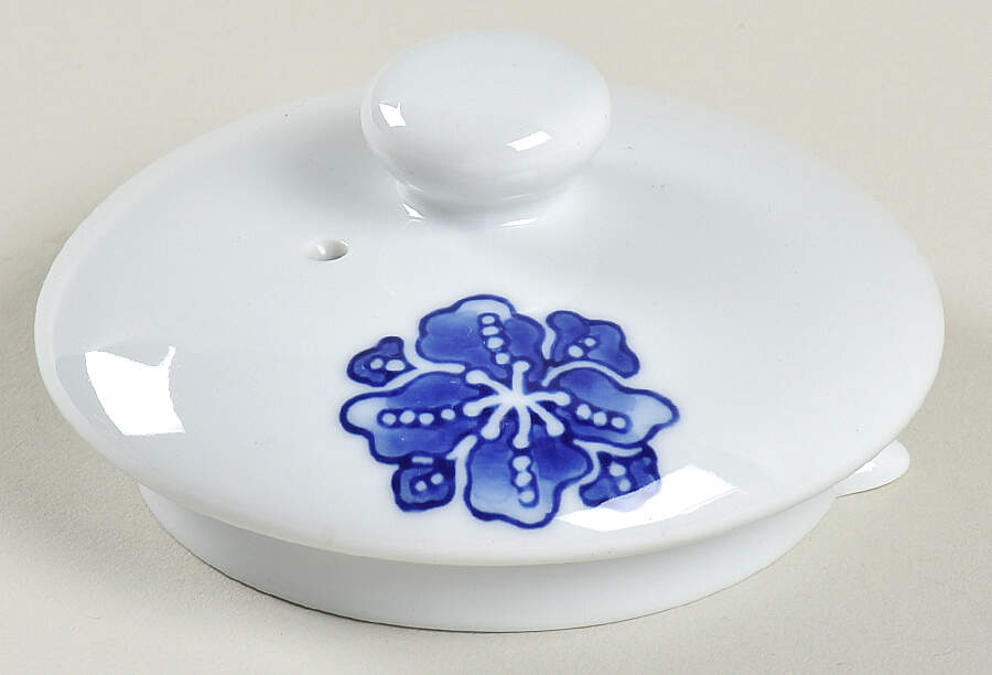 Blue and White Lid for Teapot by Home-1
