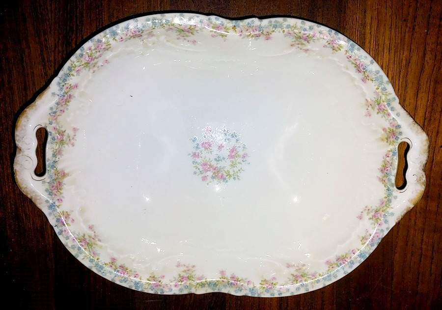 Schleiger 610-3 9" Oval Vegetable Bowl by Haviland-1
