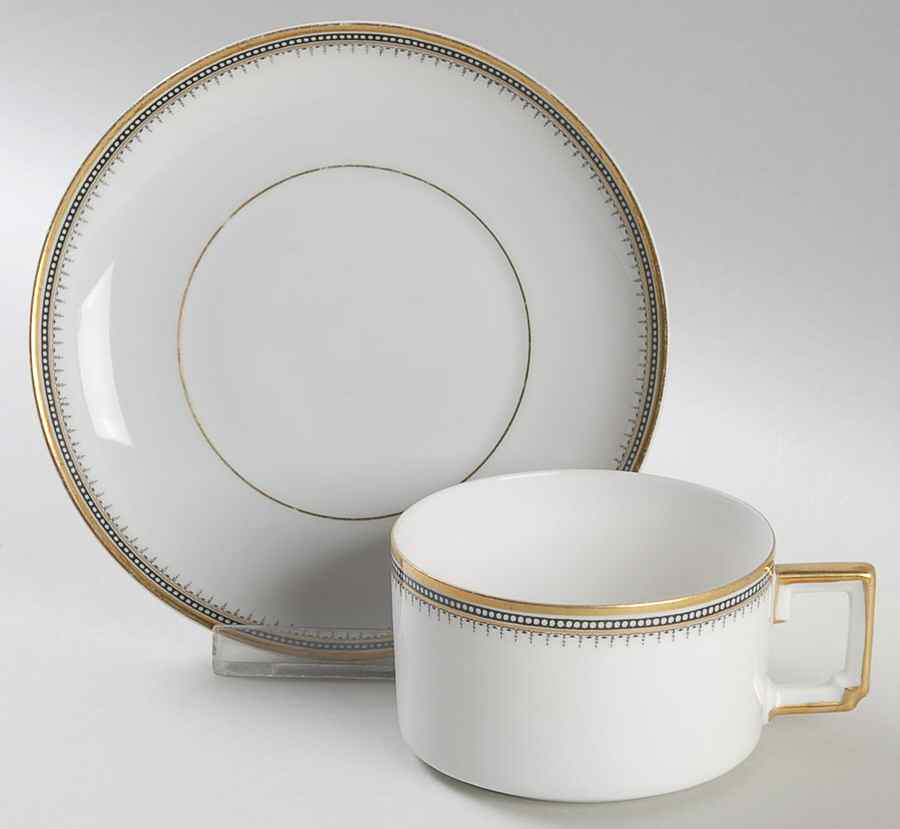 HC1214 Flat Cup & Saucer Set by Heinrich - H&C-1
