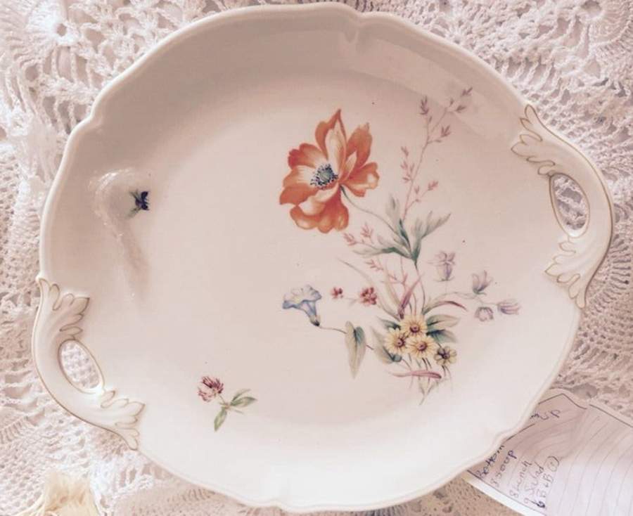 HUT2061 Handled Cake Plate by Hutschenreuther-1