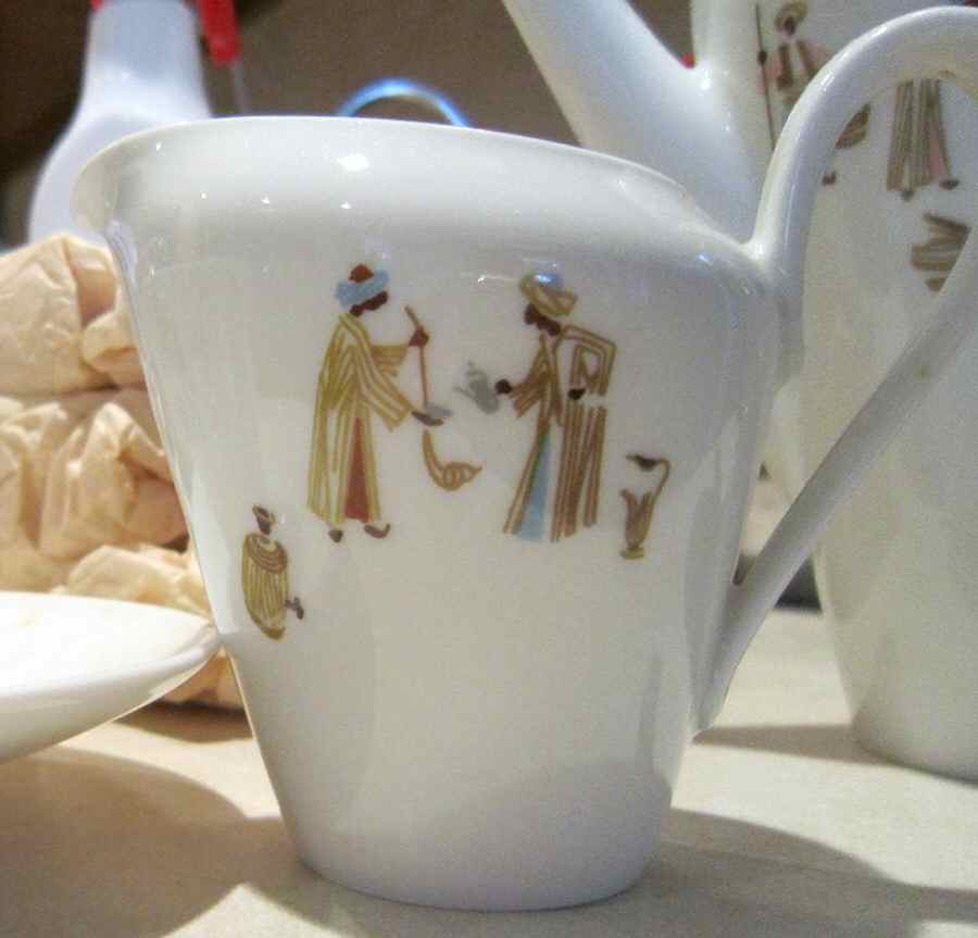 18439 Creamer by Heinrich - H&C-1