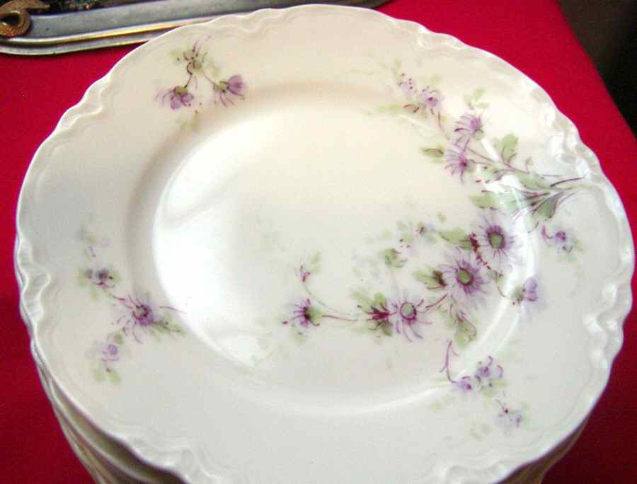 HUT2067 Bread & Butter Plate by Hutschenreuther-1