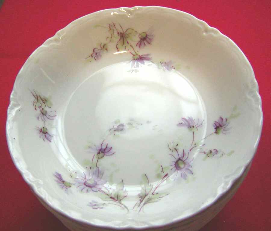HUT2067 Fruit/Dessert (Sauce) Bowl by Hutschenreuther-1