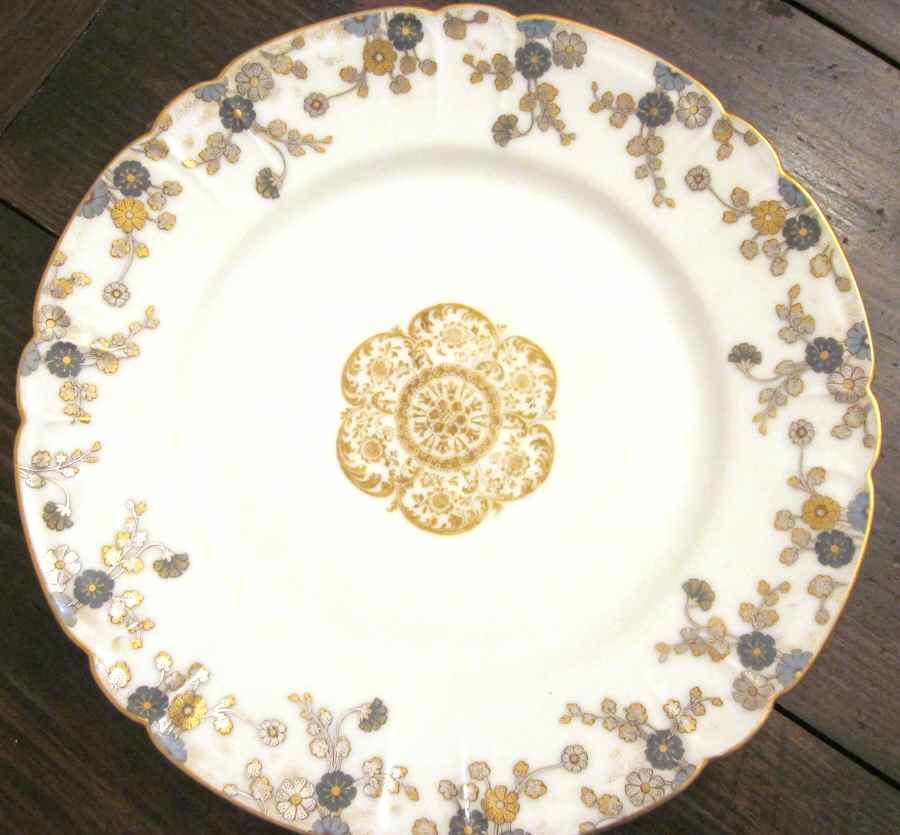 H4208 Dinner Plate by Haviland-1