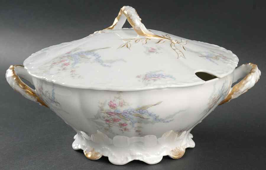 H4216 Tureen &  Lid by Haviland-1