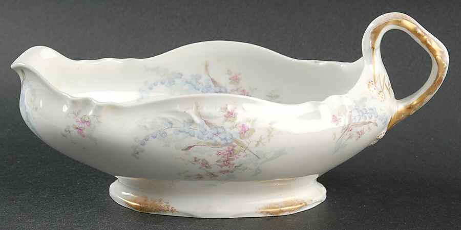 H4216 Gravy Boat by Haviland-1