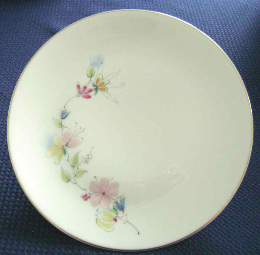 8896 Luncheon Plate by Hutschenreuther-1