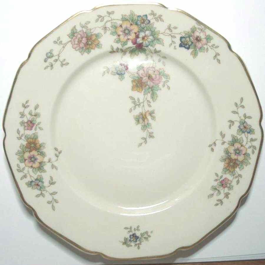 HC1223 (No Verge) Dinner Plate by Heinrich - H&C-1